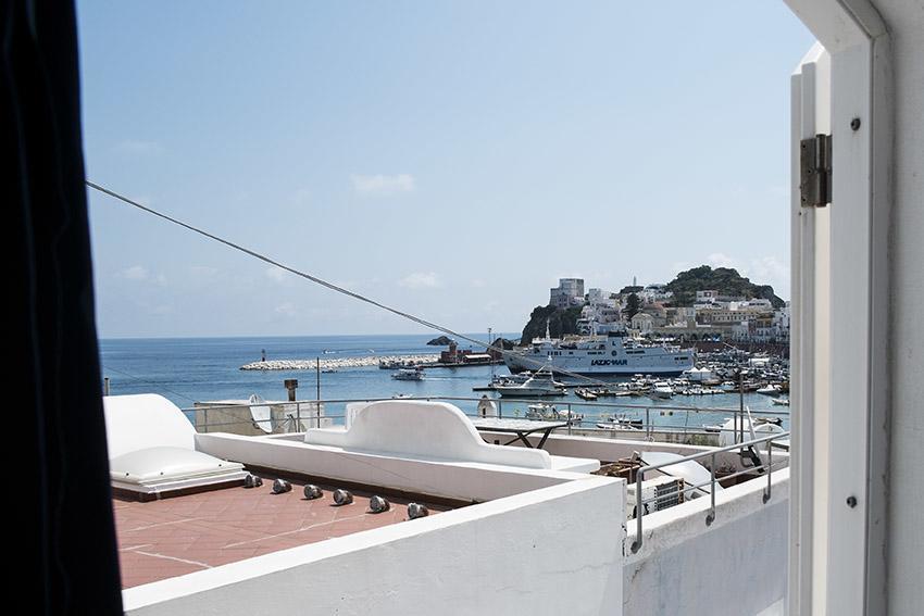 Bilocale Sant'Antonio Apartman Ponza Szoba fotó